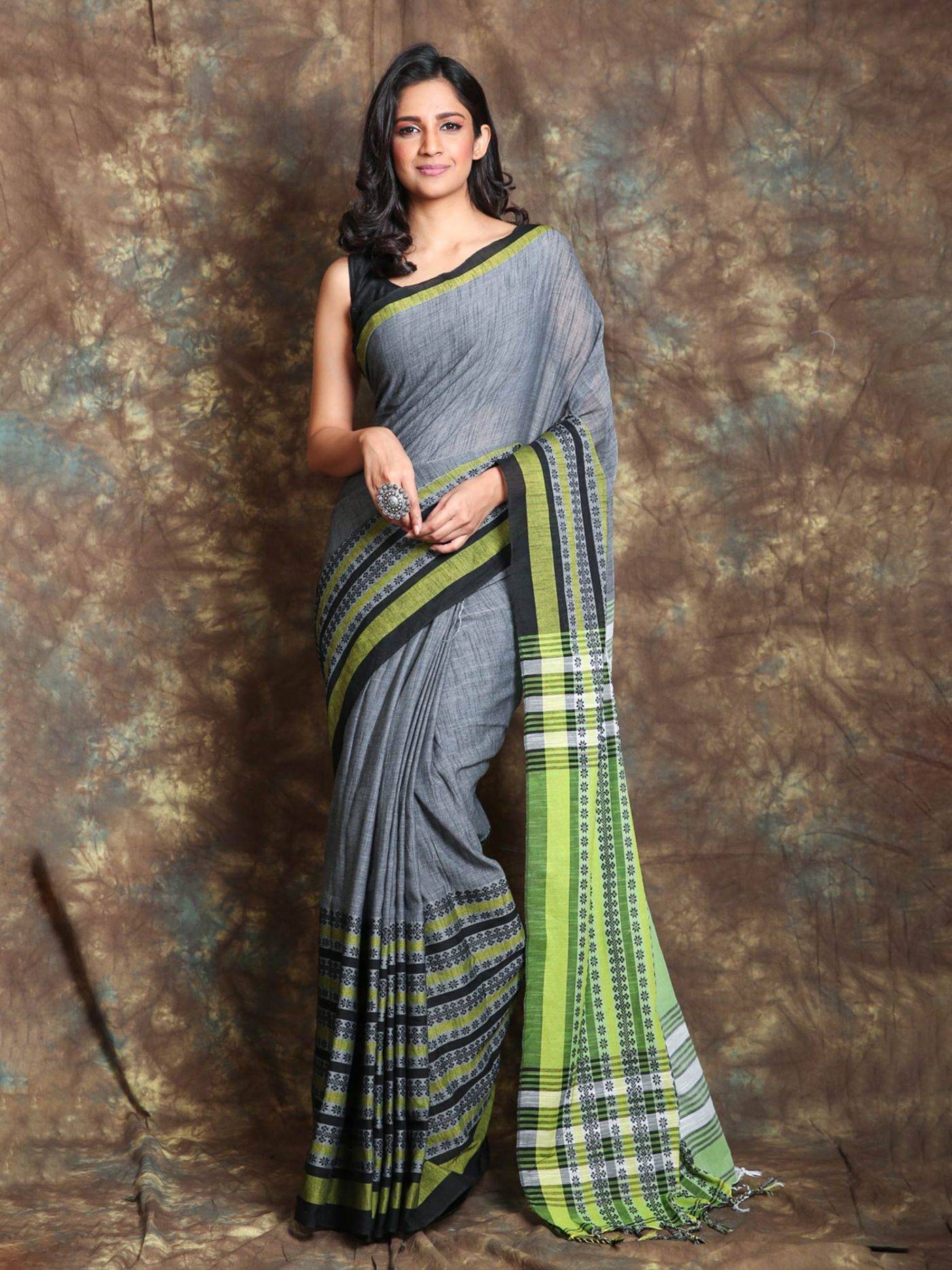 begumpuri saree