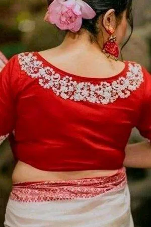 Women's Cotton Plain Handloom Saree With Stitched Blouse Combo(Free Size)